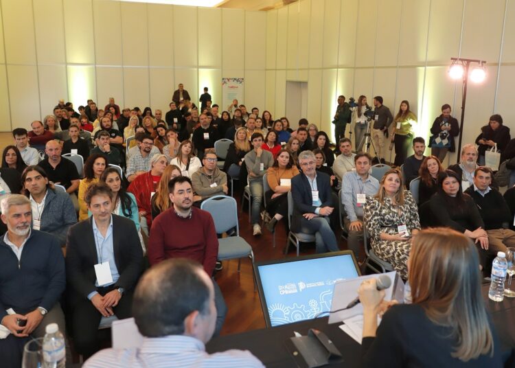 El intendente Marini participó del II Congreso Productivo Bonaerense