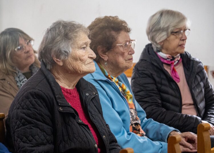 Comenzó el ciclo de charlas para adultas y adultos mayores