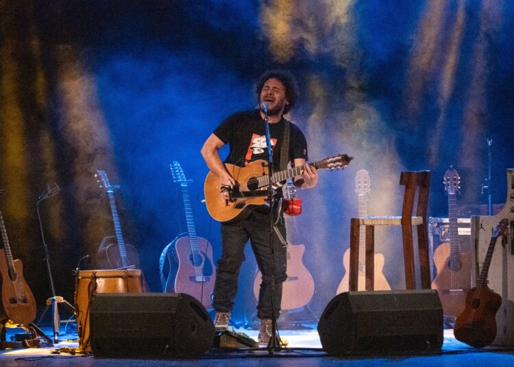 Así se vivió el show de Raly Barrionuevo en el Marinelli