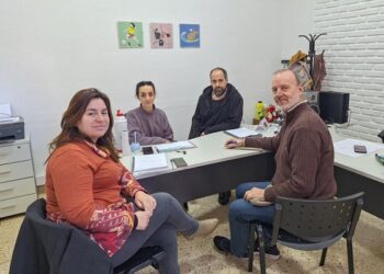 Reunión de trabajo para fortalecer el proyecto de la Escuela de Educación Artística