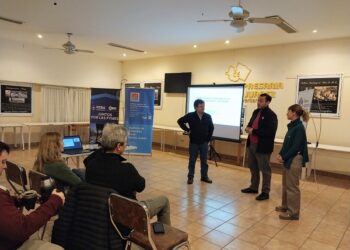 Se conformó un grupo para el Curso de Iniciación Apícola
