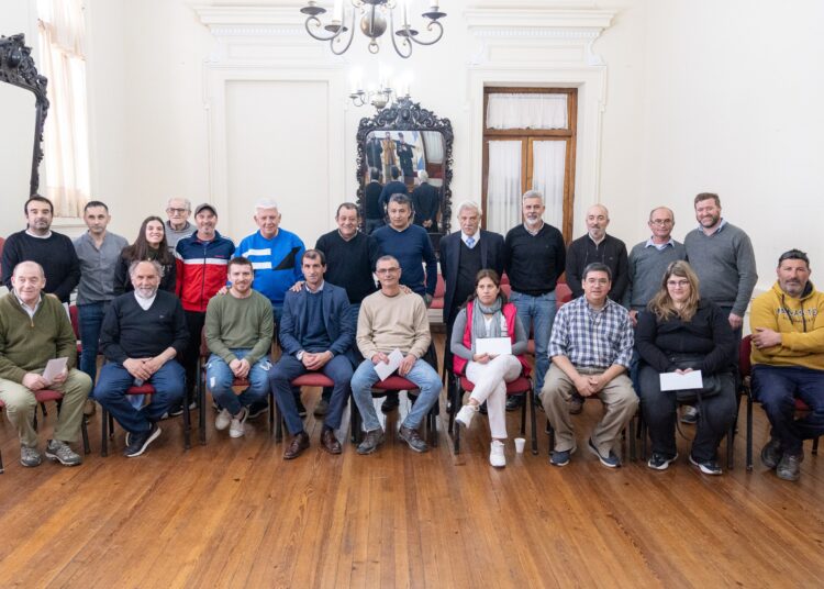 El presidente de la Cámara de Diputados de la Provincia visitó Benito Juárez