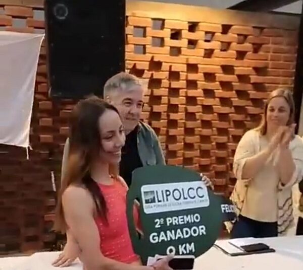 Angel Fauret y Macarena Montes fueron los ganadores de la Casa de Lipolcc
