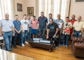 Entrega de importantes subsidios a los clubes Juarense y Argentino