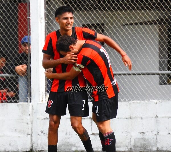 Gimnasia le ganó a Juarense en el Lafón con goles de Barbieri y Marcos