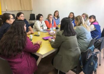 Primera reunión descentralizada de la Mesa del Buen Trato en Barker