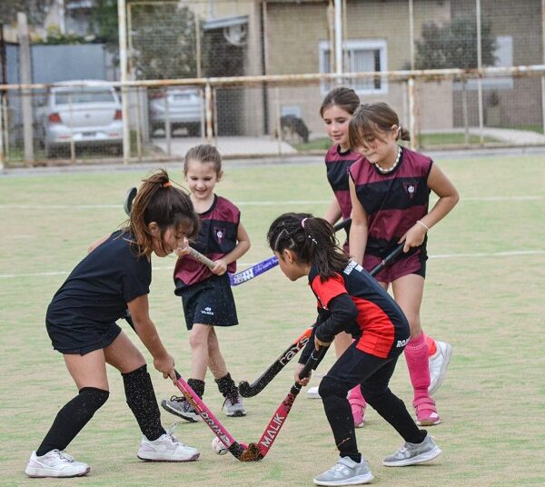 Las Indias Hockey participaron de un Encuentro en Laprida