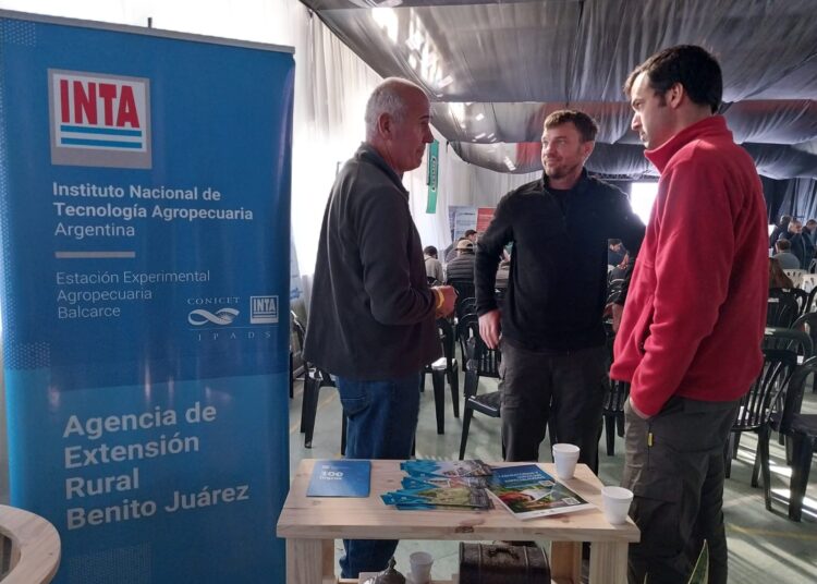Espacio INTA en la JAT CREA Sudoeste