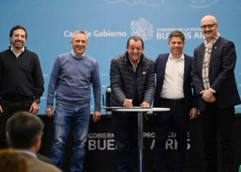 El intendente Marini firmó la adhesión al programa MUNA de UNICEF