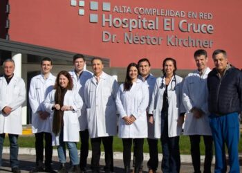 Profesionales del Servicio del Hospital El Cruce distinguidos por la Revista JHT Open