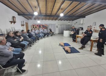 Capacitación en RCP para choferes municipales