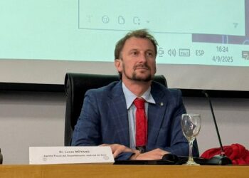 Cuidado con las inversiones mágicas: “Cuando la limosna es grande, hasta el santo desconfía”