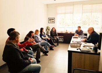 El Intendente Fisher se reunió con gremios por atención odontológica  con cobertura de IOMA