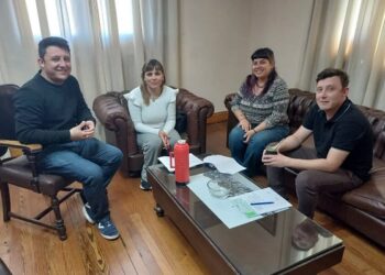 El Municipio entregó un subsidio a ACMA Patitas Caninas