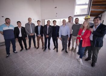 El gobernador de la provincia de Buenos Aires, Axel Kicillof, estuvo visitando nuestra ciudad