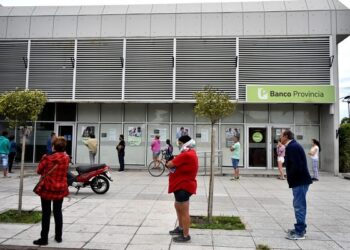 GREMIOSLos bancos de todo el país estarán cerrados el jueves por el Día del Bancario
