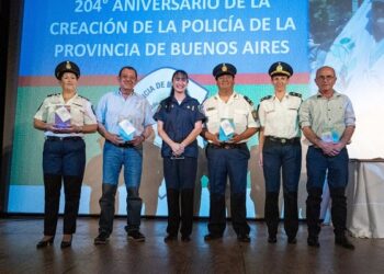 Reconocimiento al personal policial del distrito