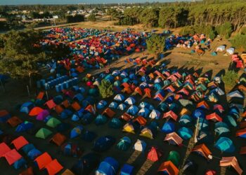 Más de 4 mil scouts hacen un campamento nacional en Necochea y Kicillof estaría en el cierre
