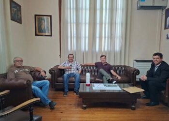 El intendente se reunió con representantes de instituciones locales