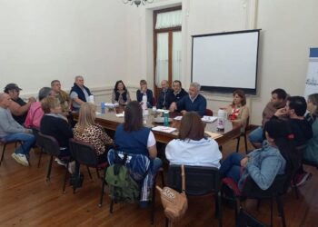 Municipio acordó con los gremios un adelanto del aumento salarial