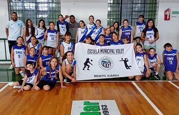 Mini Voley Y Primera Femenina