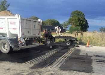 Se realizaron trabajos de bacheo en la Ruta Provincial N°86 -OBRAS PUBLICAS-