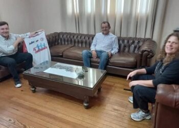 El intendente Julio Marini recibió a representantes de instituciones locales