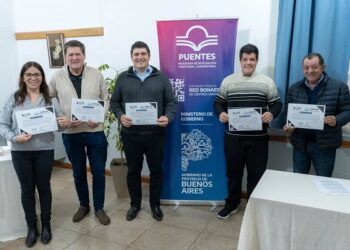 Primeros egresados del Programa Puentes en Benito Juárez