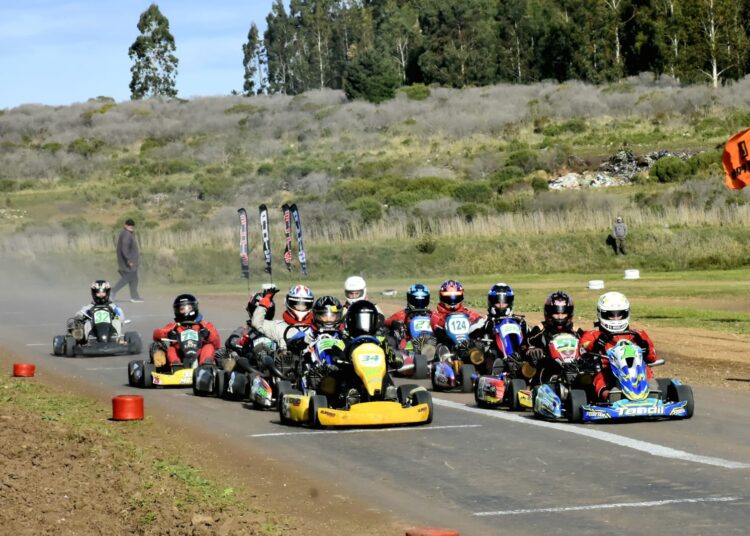 Más de 110 kartings dieron vida a una gran fiesta de AKTS en Tandil
