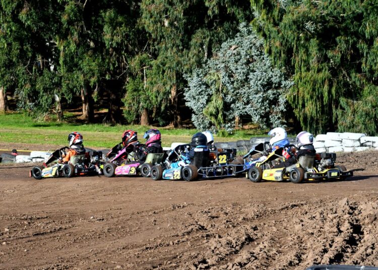 Más de 110 kartings dieron vida a una gran fiesta de AKTS en Tandil