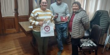 El intendente recibió a responsables del emprendimiento @eva_producto.artesanal