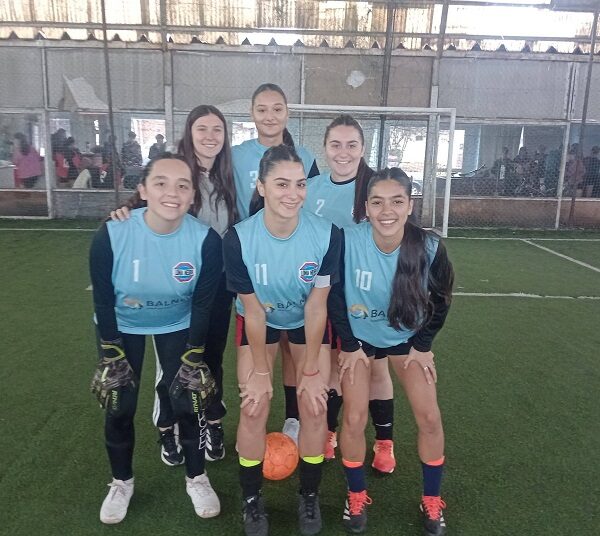 Cuarto día de competencia: Etapa local Fútbol 5 Femenino