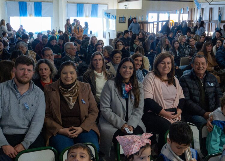 Acto Oficial por el 210° Aniversario de la Declaración de la Independencia